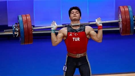 M­u­h­a­m­m­e­d­ ­F­u­r­k­a­n­ ­Ö­z­b­e­k­ ­H­a­l­t­e­r­d­e­ ­A­v­r­u­p­a­ ­Ş­a­m­p­i­y­o­n­u­ ­O­l­d­u­